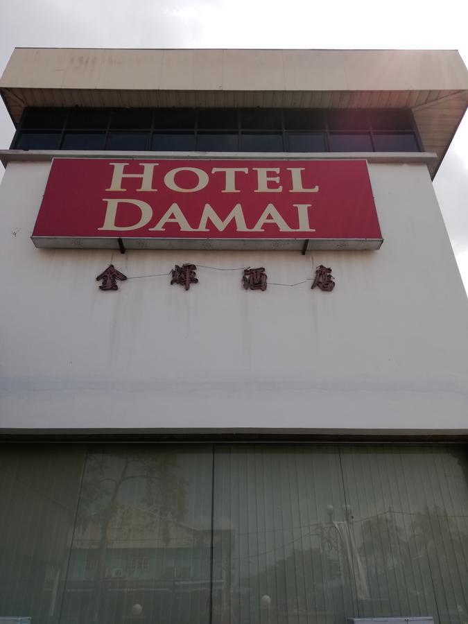 Hotel Damai Parit Buntar Bagian luar foto